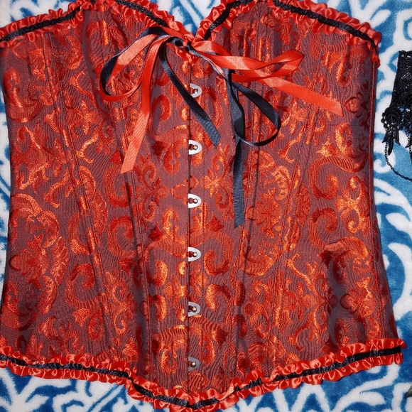Burlesque Costume. Size Small/Med. Red and Black. - Picture 2 of 7